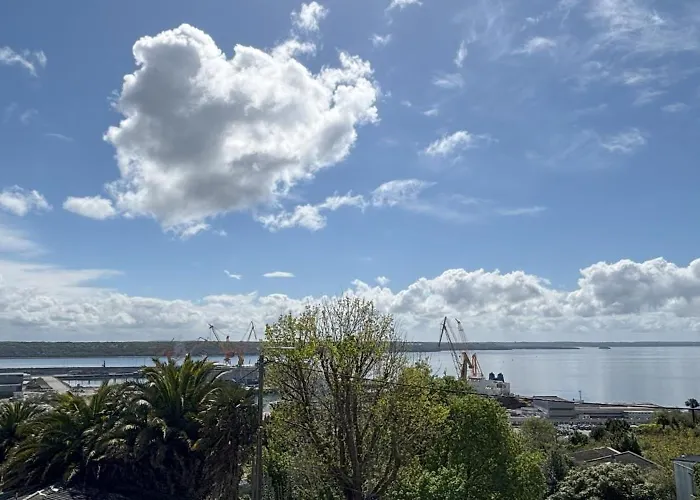 Maison Vue Avec Terrasse بيت للعطل *