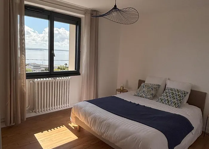 بيت للعطل Maison Vue Avec Terrasse بريست