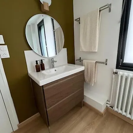 Maison Vue Avec Terrasse *