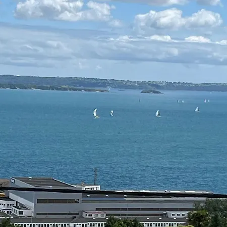 Maison Vue Avec Terrasse Holiday home Brest