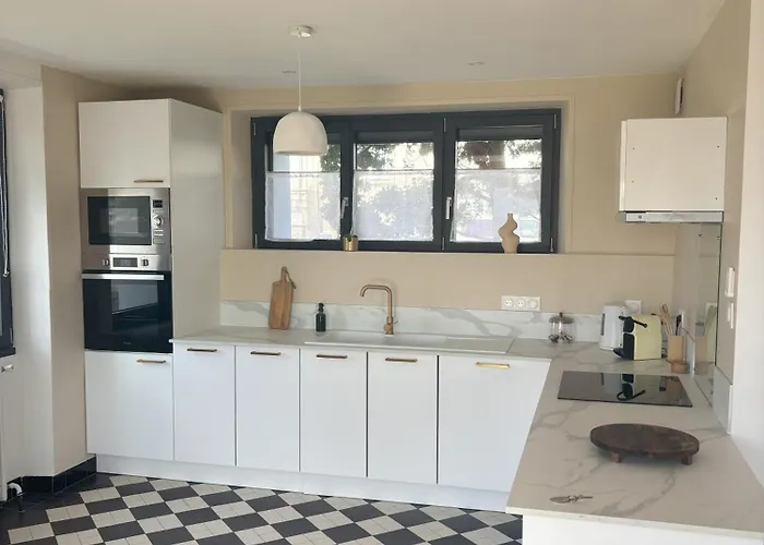 Maison Vue Avec Terrasse * Брест